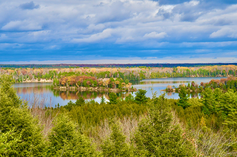 Highbanks Trail